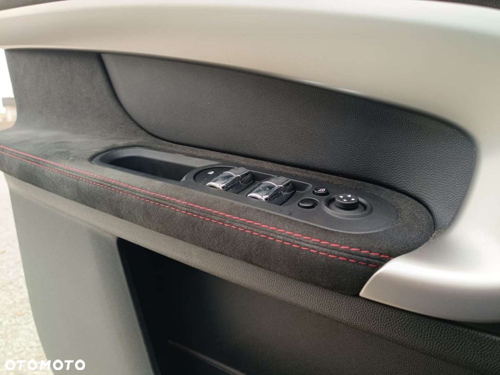 MINI John Cooper Works - 29