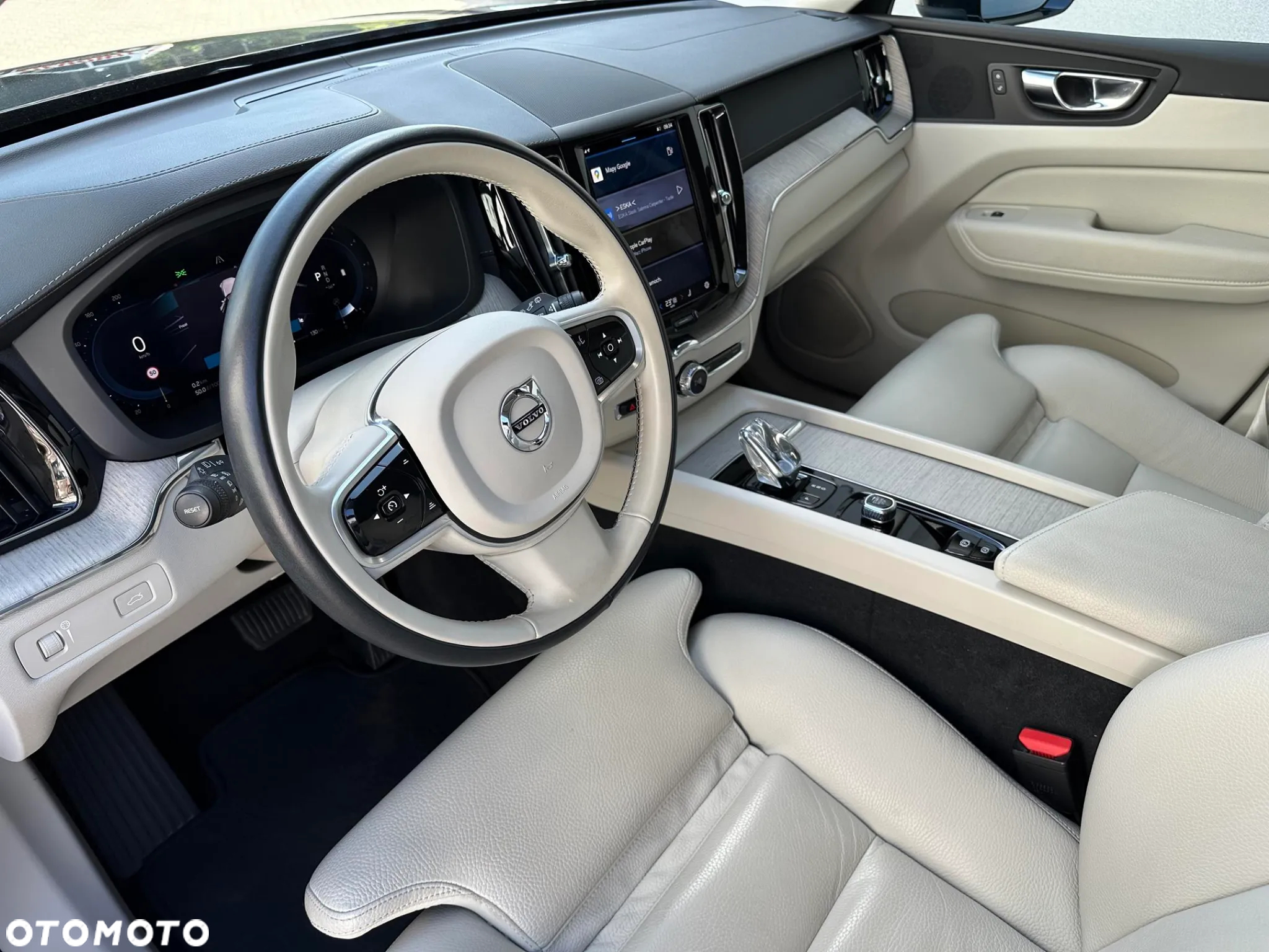 Volvo XC 60 B4 D AWD Inscription - 9
