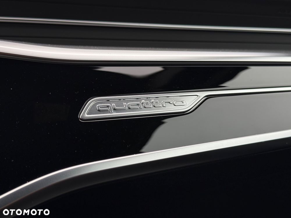 Audi A6 Avant 40 TDI quattro S tronic S line - 27