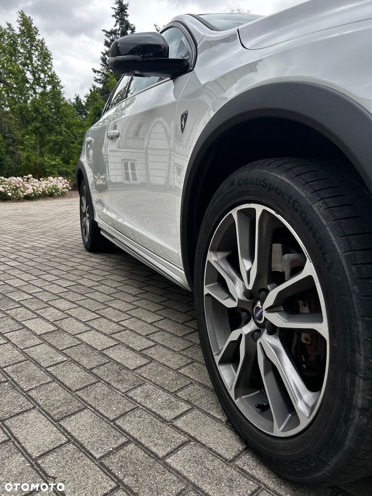 Volvo V60 Cross Country T5 AWD Momentum - 12