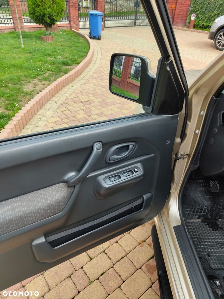 Suzuki Jimny - 6