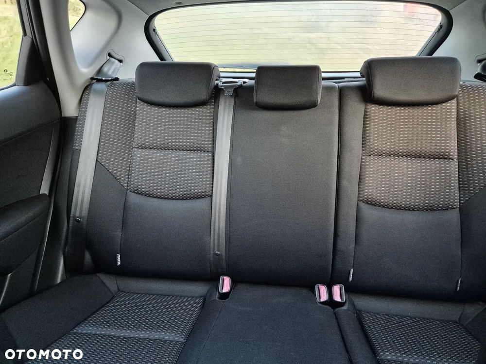 Hyundai i30 1.6 CRDi Classic + - 21