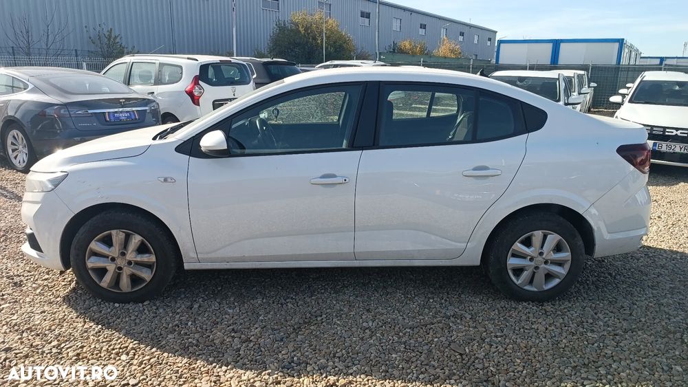 Dacia Logan TCe 90 MT6 Prestige - 8