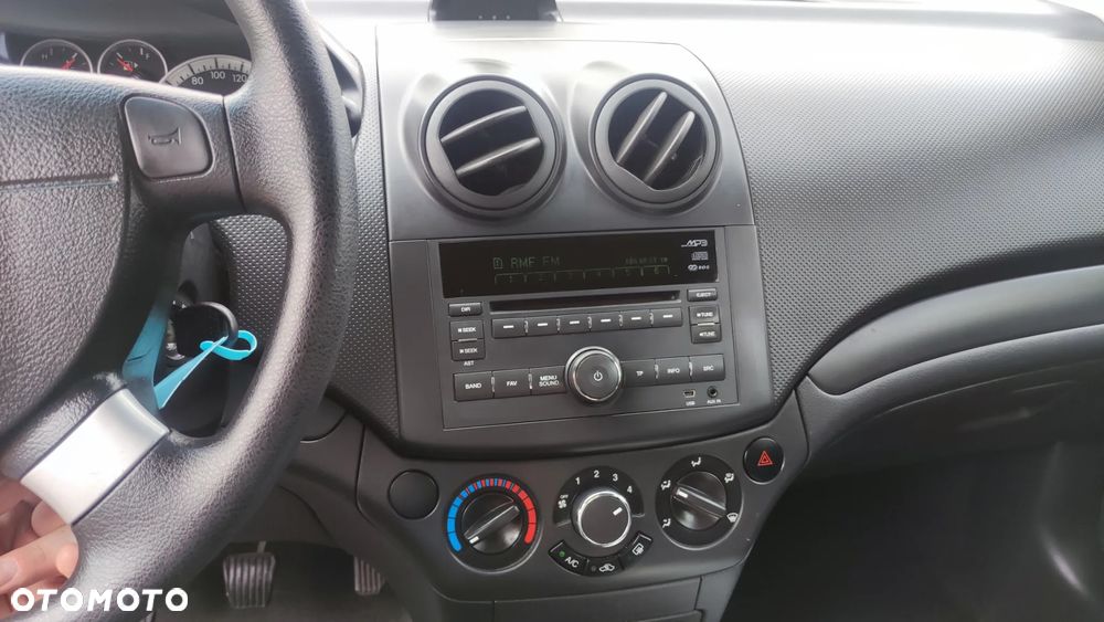 Chevrolet Aveo 1.2 16V LT EU5 - 11