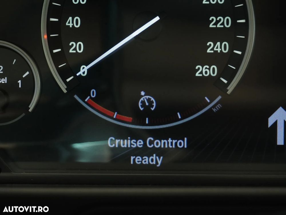 BMW Seria 5 520d Sport-Aut. - 32