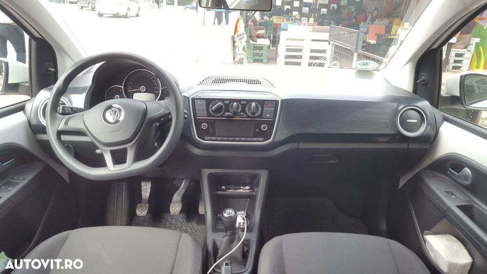 Volkswagen up! 1.0 MPI Take - 1