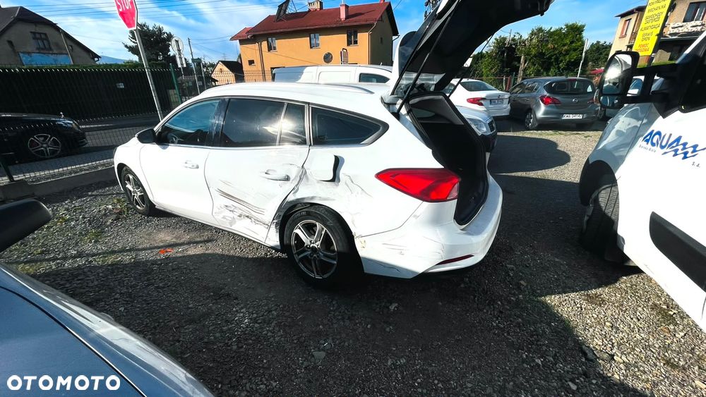 Ford Focus - 2