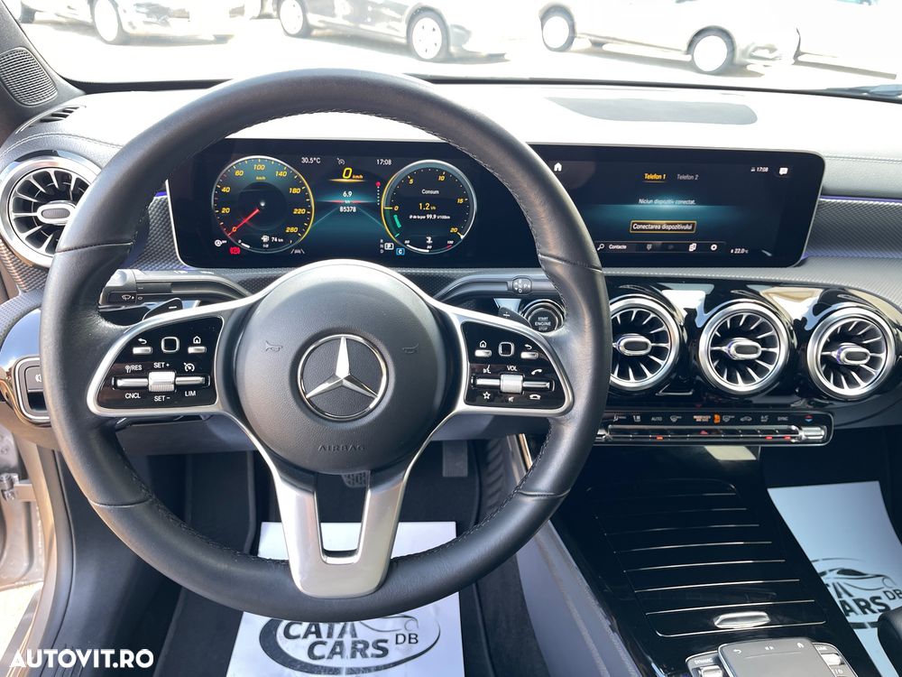 Mercedes-Benz CLA 180 - 37