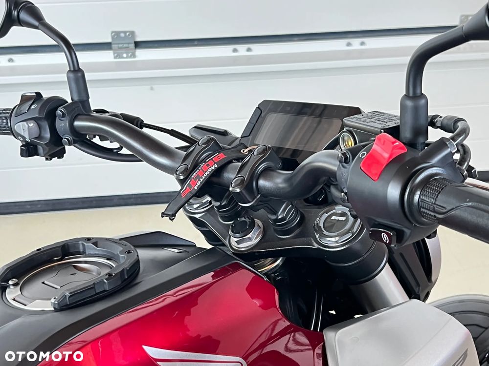 Honda CB - 30
