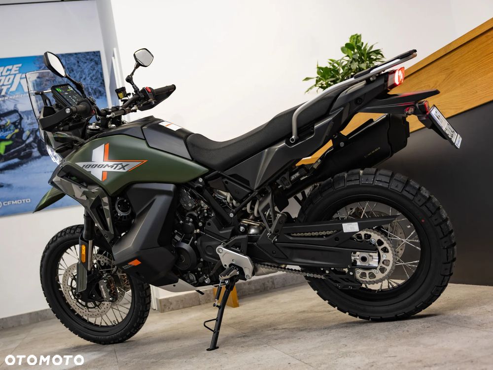 CFMoto MT-X - 19