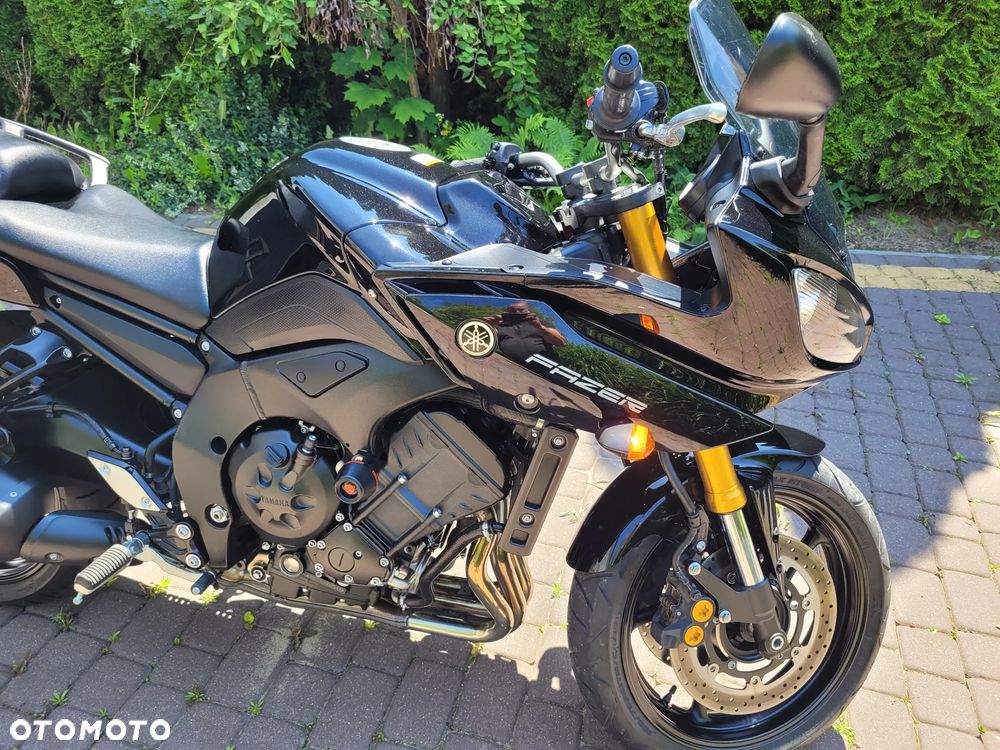 Yamaha FZ8 - 1