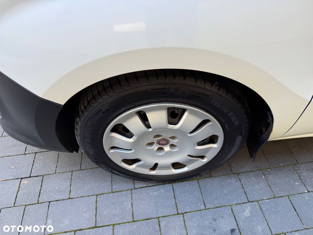Fiat Doblo Active - 26