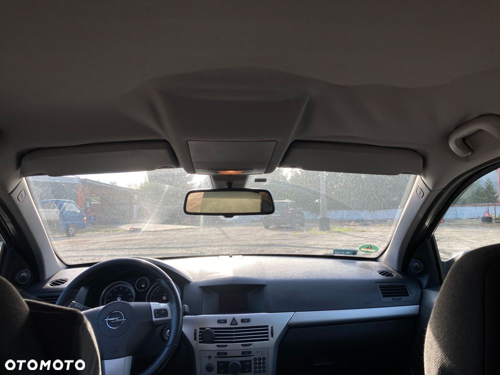 Opel Astra - 11
