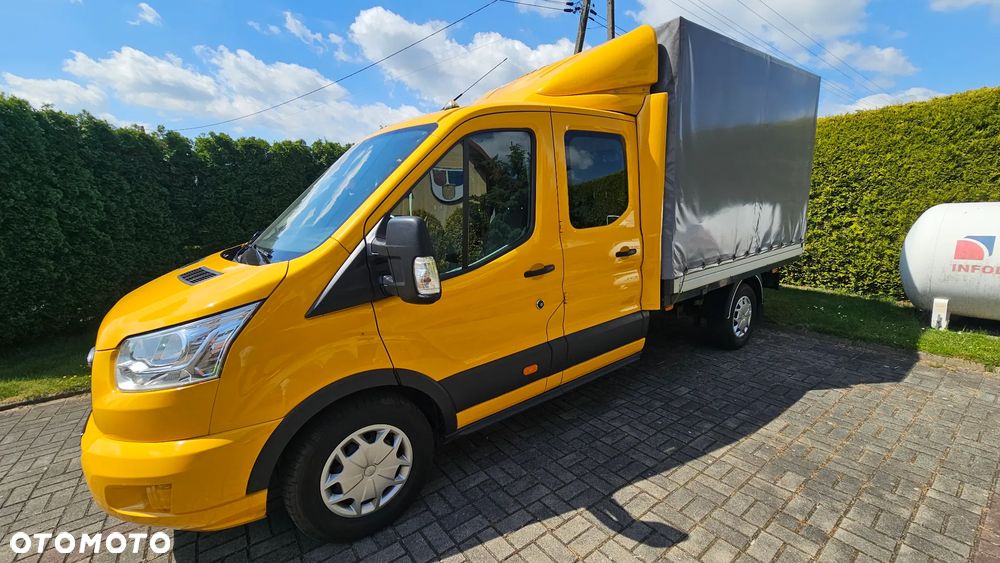 Ford Transit - 1
