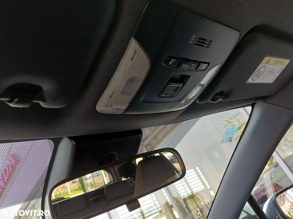 Toyota Corolla 1.8 HSD TS Eco - 18