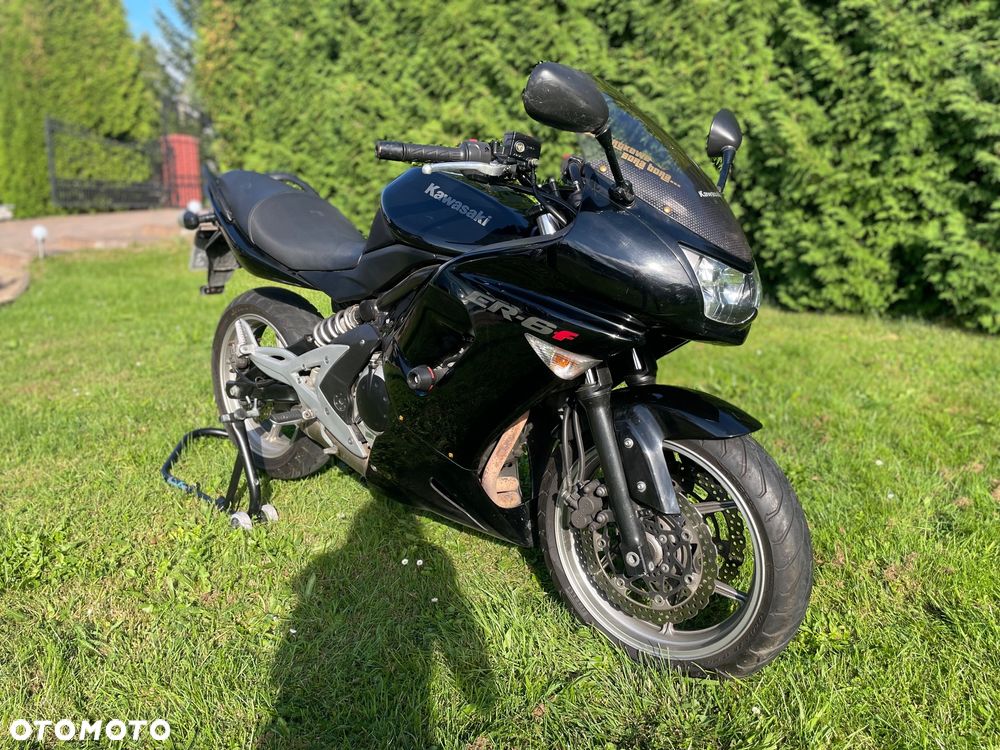Kawasaki ER - 2