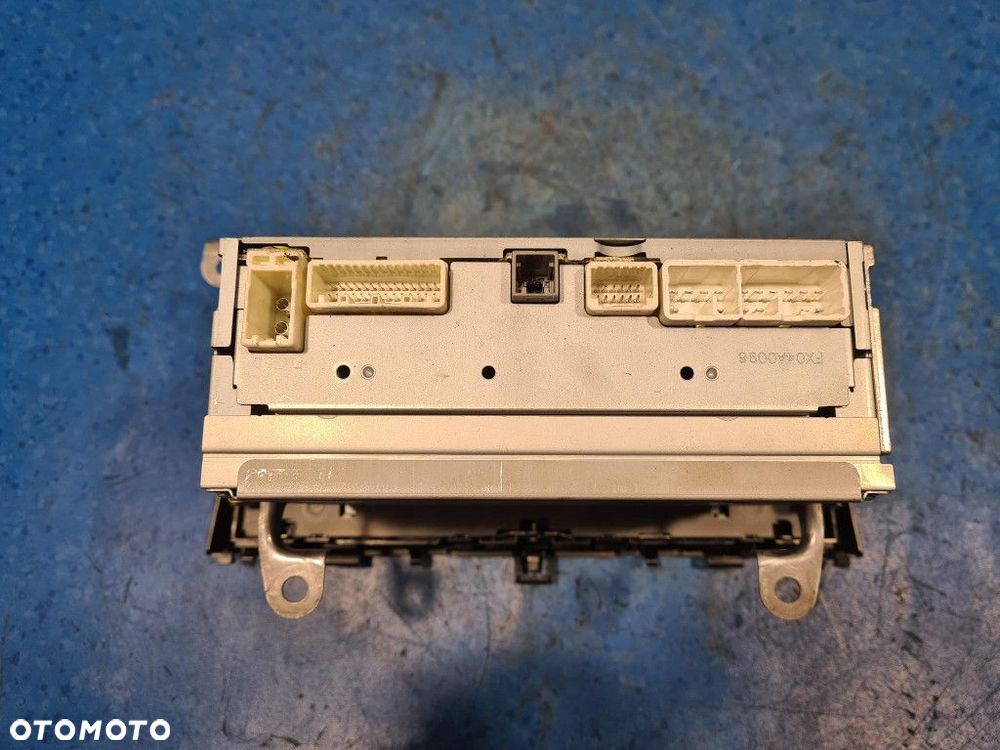 TOYOTA AVENSIS T27 LIFT RADIO CD 86120-05210 - 8