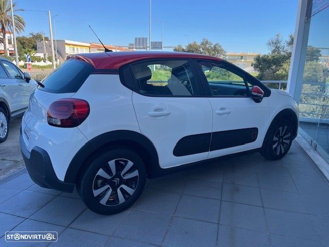 Citroën C3 1.2 PureTech Shine EAT6 - 2