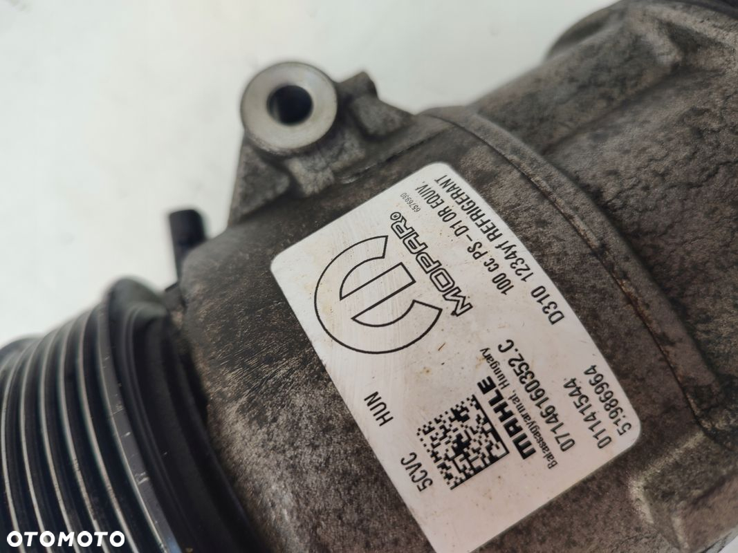 Sprężarka klimatyzacji FIAT TIPO II 1.3M-JET 51986964 15-20 - 4