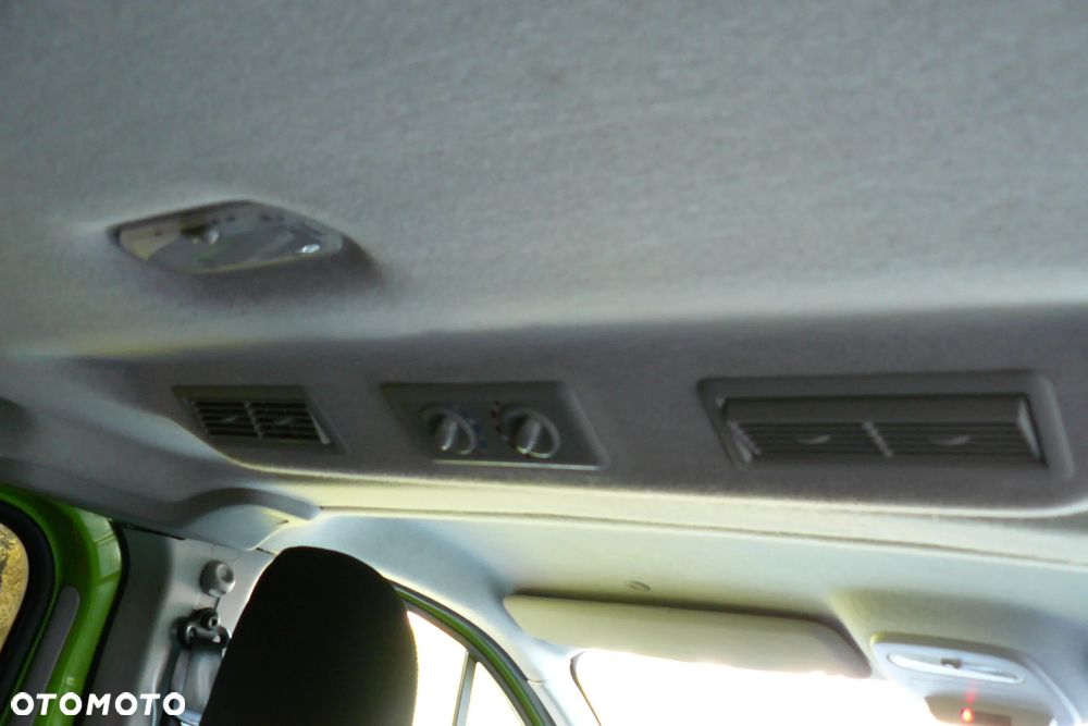 Renault Trafic 1.6 dCi - 12