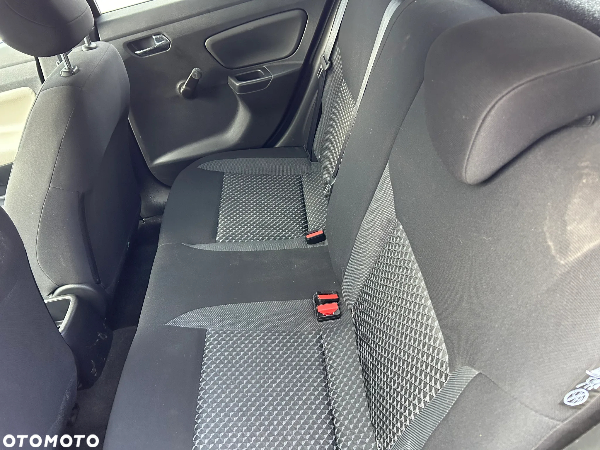 Nissan Micra - 39