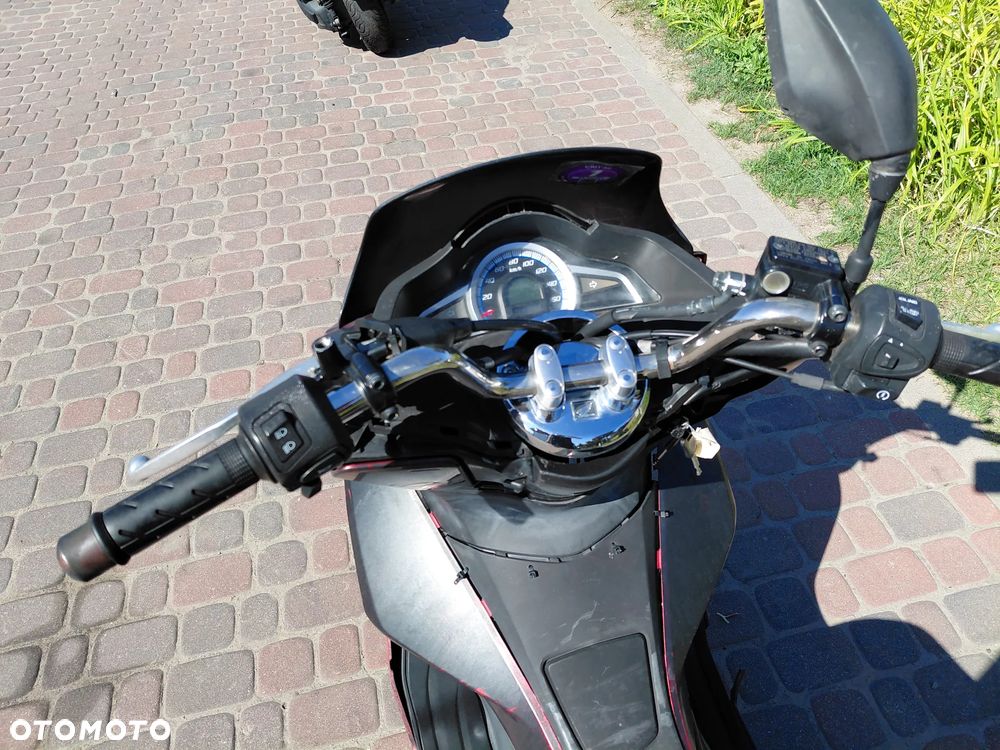 Honda PCX - 11