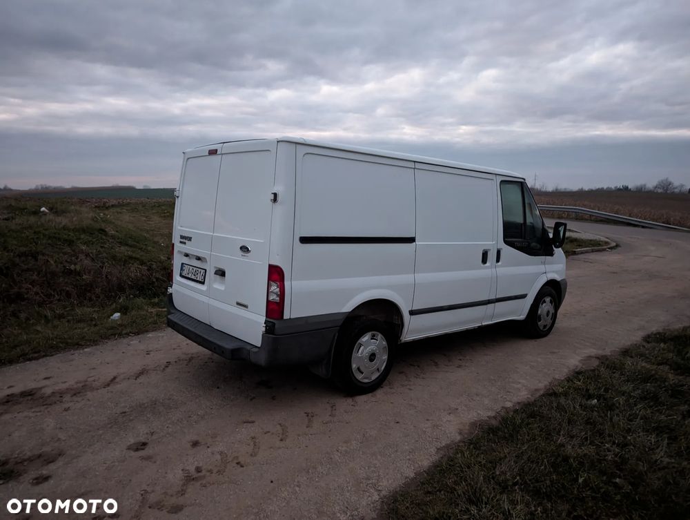 Ford Transit - 8