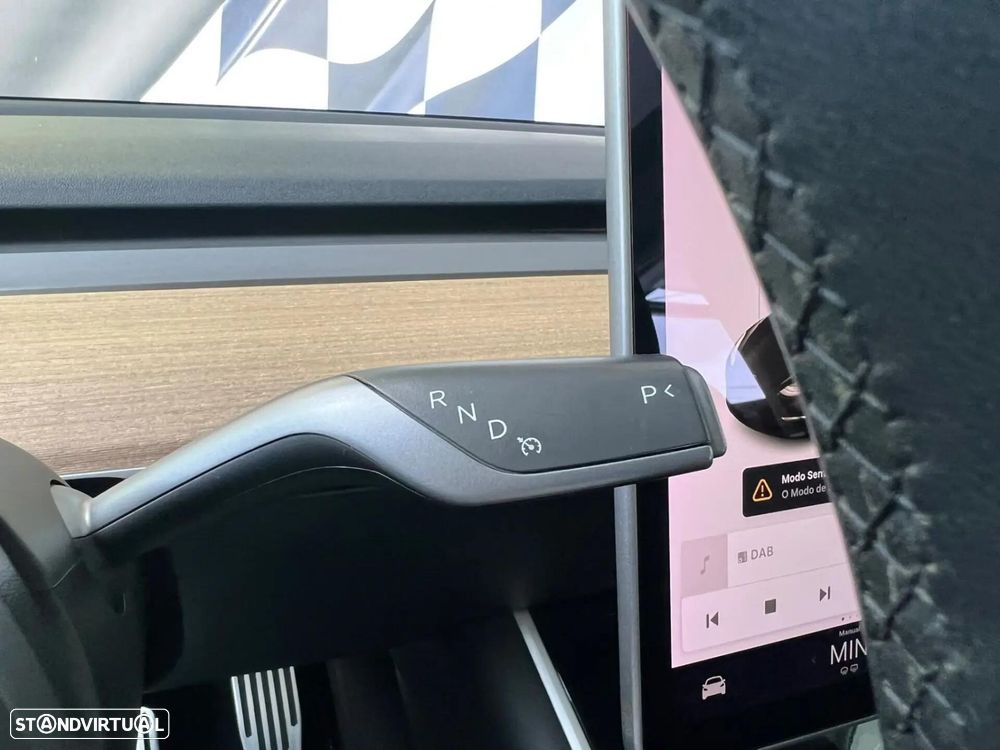 Tesla Model 3 Standard RWD Plus - 14