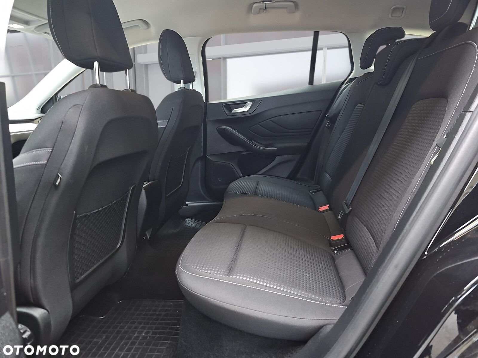Ford Focus - 12