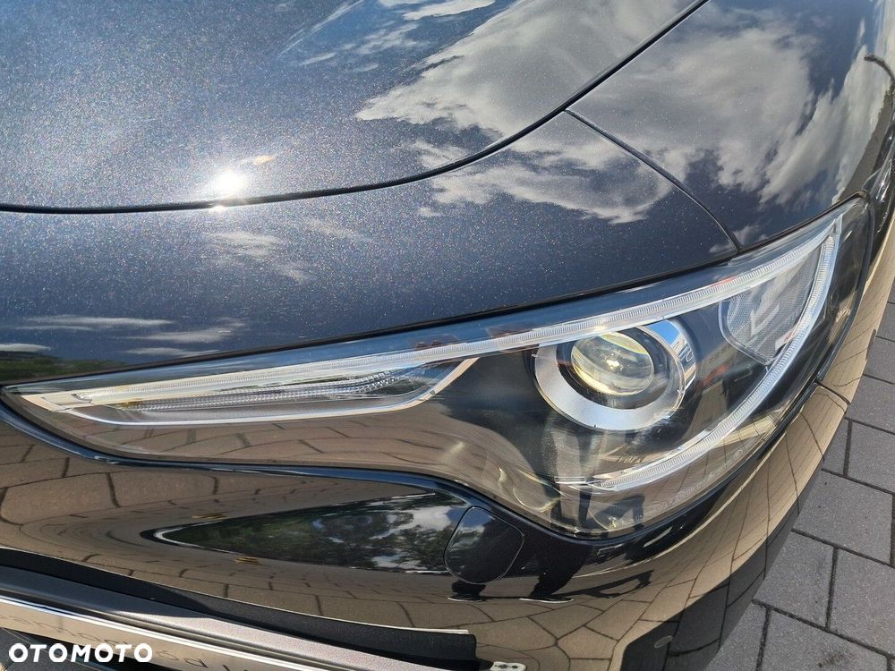 Alfa Romeo Stelvio - 10