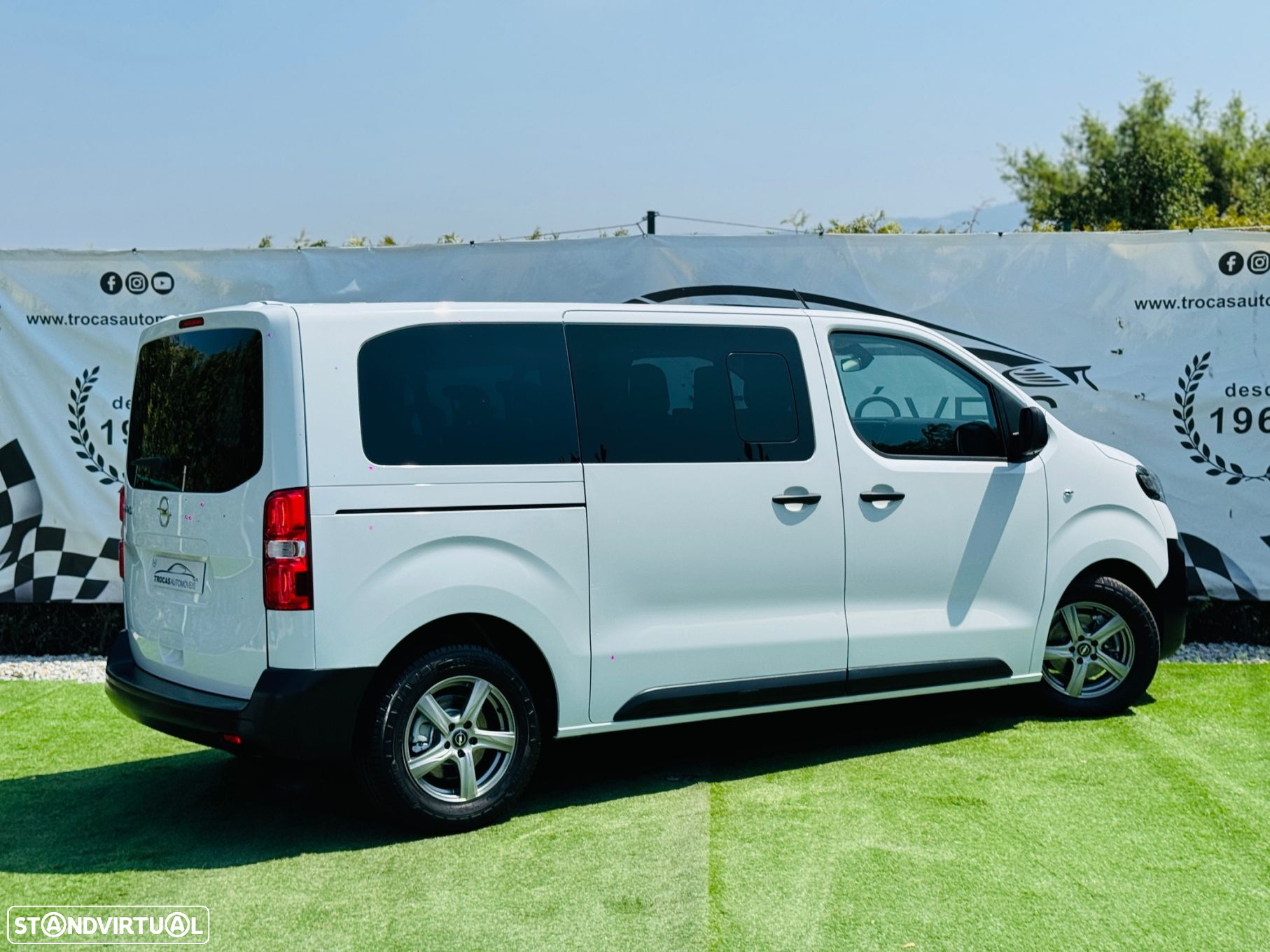 Opel Vivaro 1.5 CDTi L3H1 Essentia Inc - 9