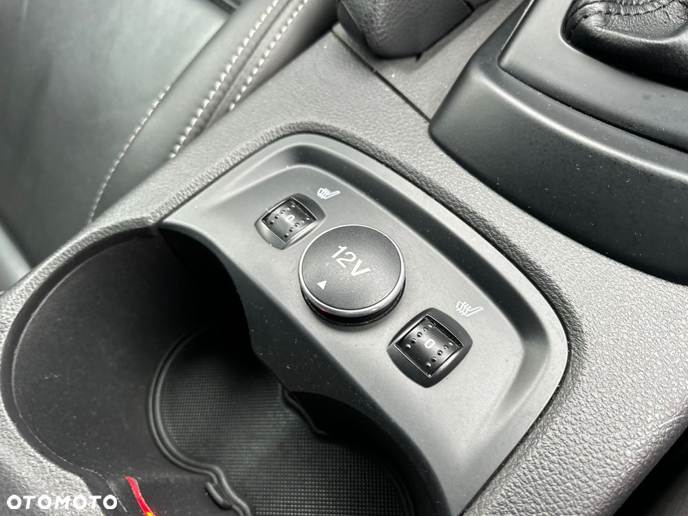 Ford Focus 2.0 EcoBoost ST mit Leder-Sport-Paket - 34