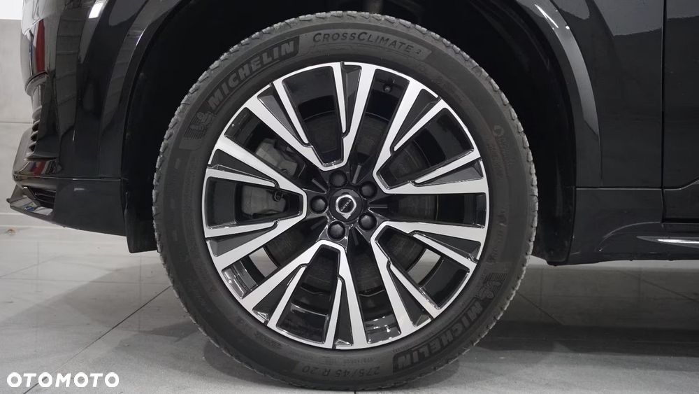Volvo XC 90 T8 AWD Plug-In Hybrid Ultimate Dark 7os - 6