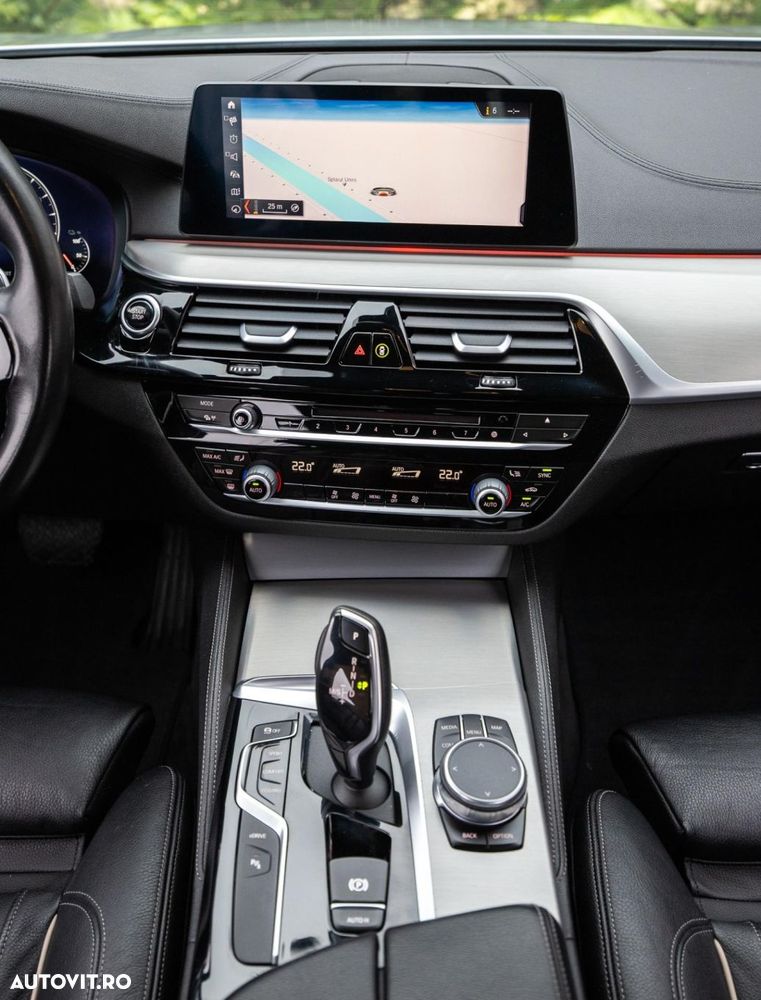 BMW Seria 5 530e AT PHEV - 23