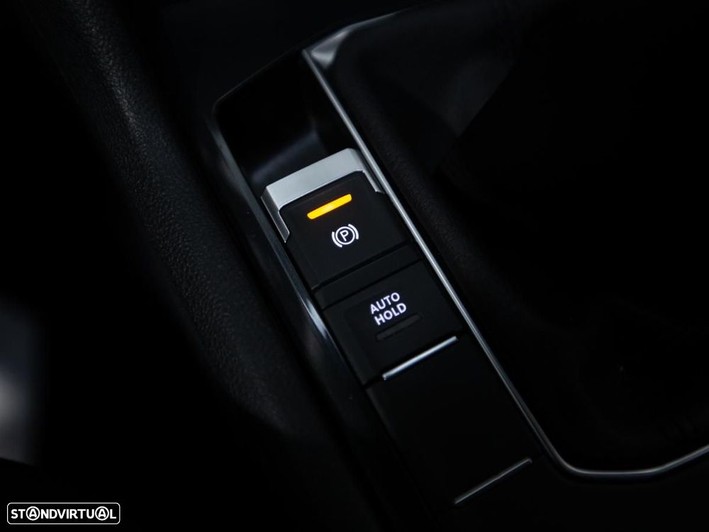 VW Tiguan 2.0 TDI Life - 16