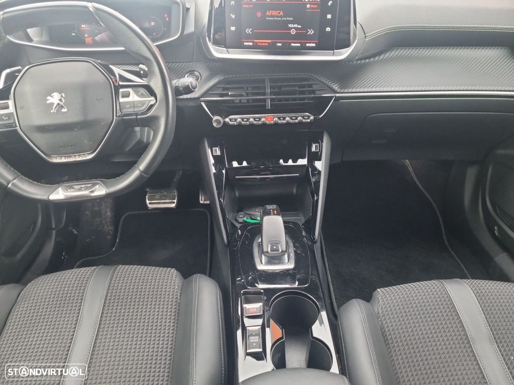 Peugeot 2008 1.5 BlueHDi GT Line EAT8 - 11