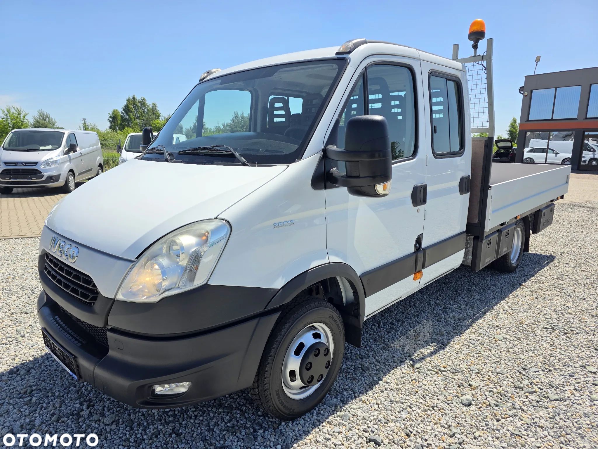 Iveco 35C13 2,3 HPI 130 KONNA DOKA BRYGADÓWKA 7 OSOBOWA 3,2M SKRZYNIA WEBASTO BLIŻNIAKI DO 3,5T GWARANCJA - 1