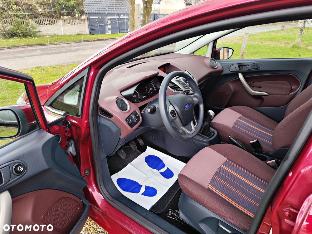 Ford Fiesta 1.25 Titanium - 31