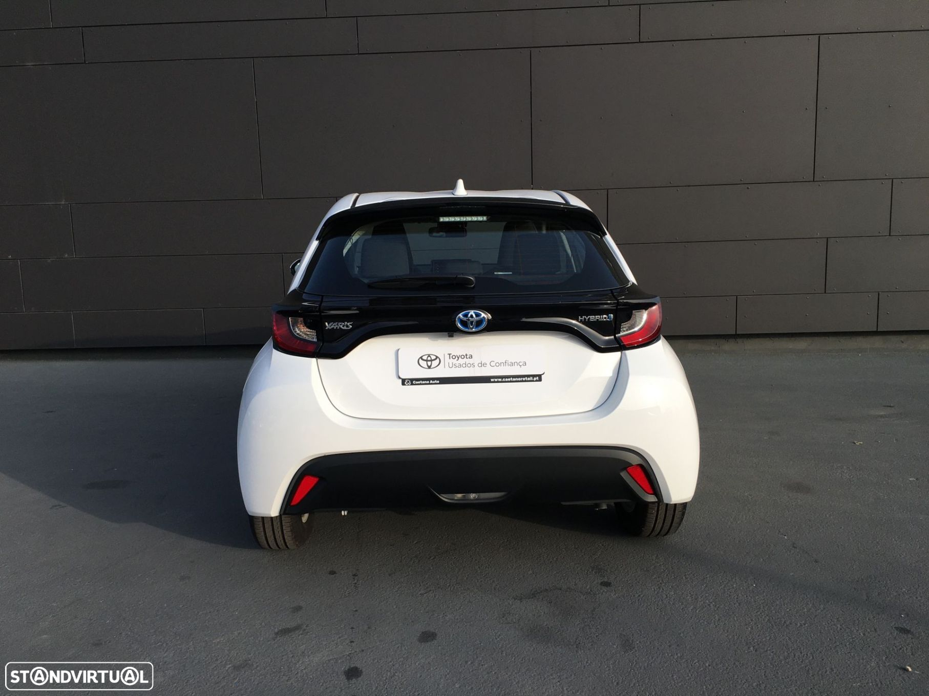 Toyota Yaris 1.5 HDF Comfort Plus - 4