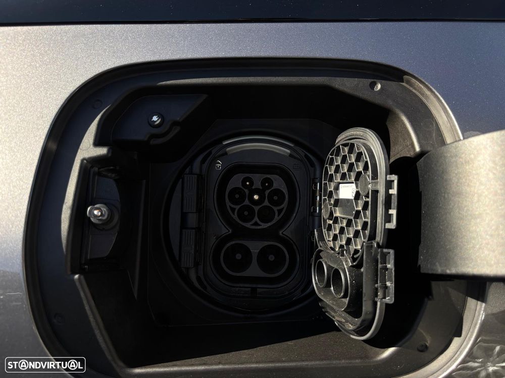 Mercedes-Benz CLA 250 - 19