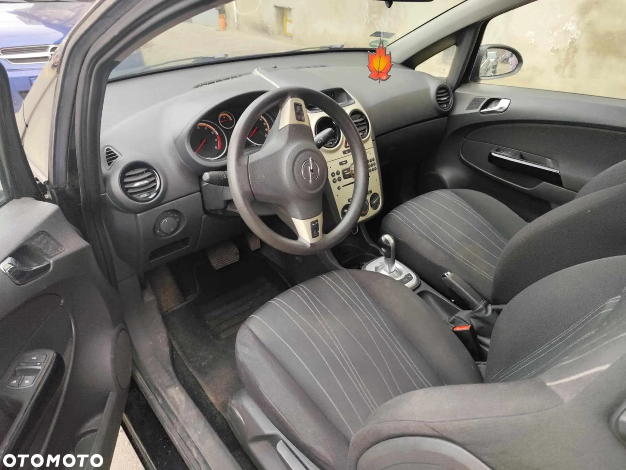 Opel Corsa - 6