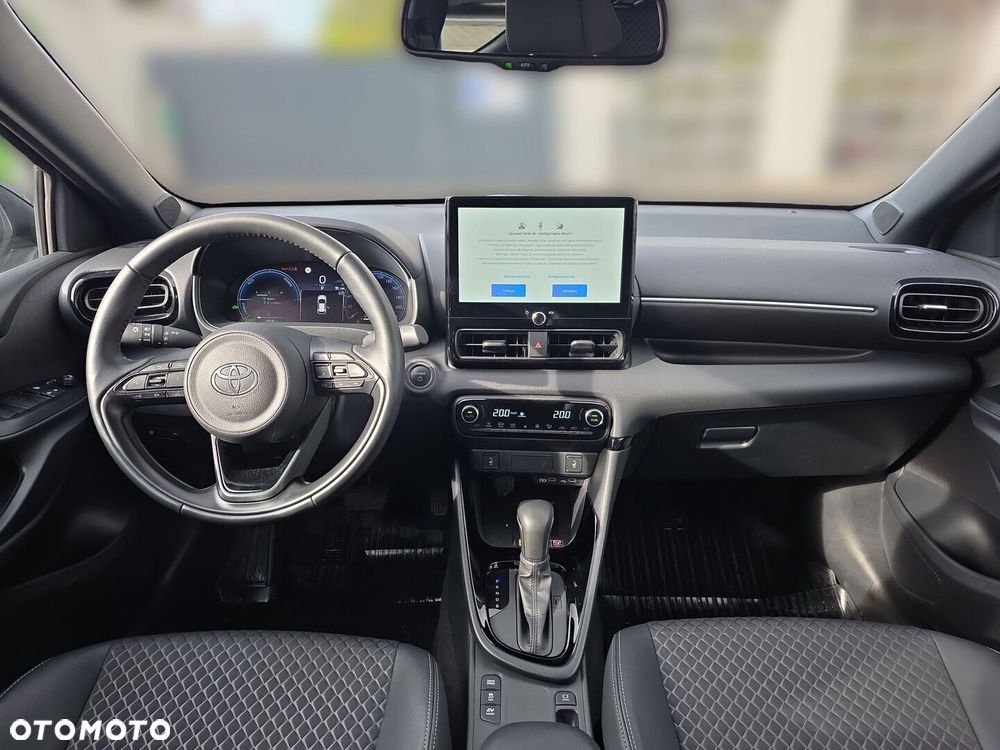 Toyota Yaris Hybrid 1.5 Executive - 14