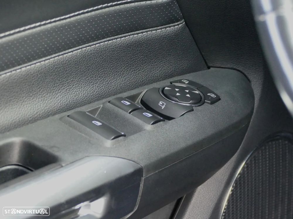 Ford Mustang 2.3i EcoBoost Aut. - 24