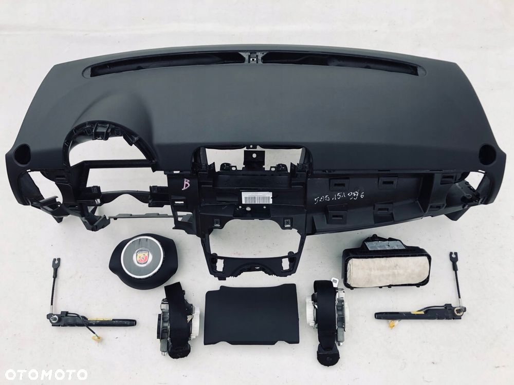 fiat 500 abarth deska kokpit konsola poduszki pasy - 1