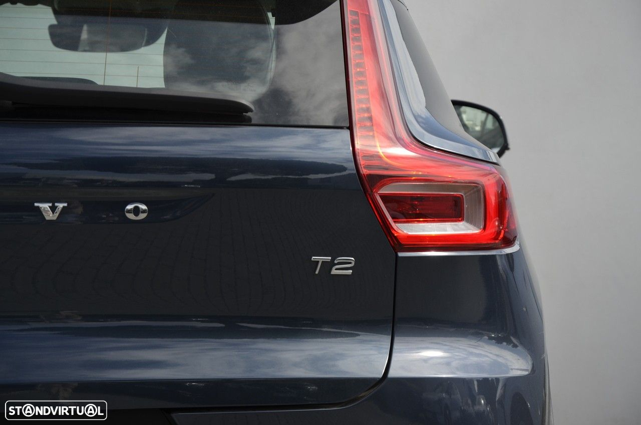 Volvo XC 40 1.5 T2 Inscription Geartronic - 4