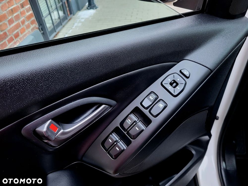 Hyundai ix35 1.6 GDI Premium 2WD - 28