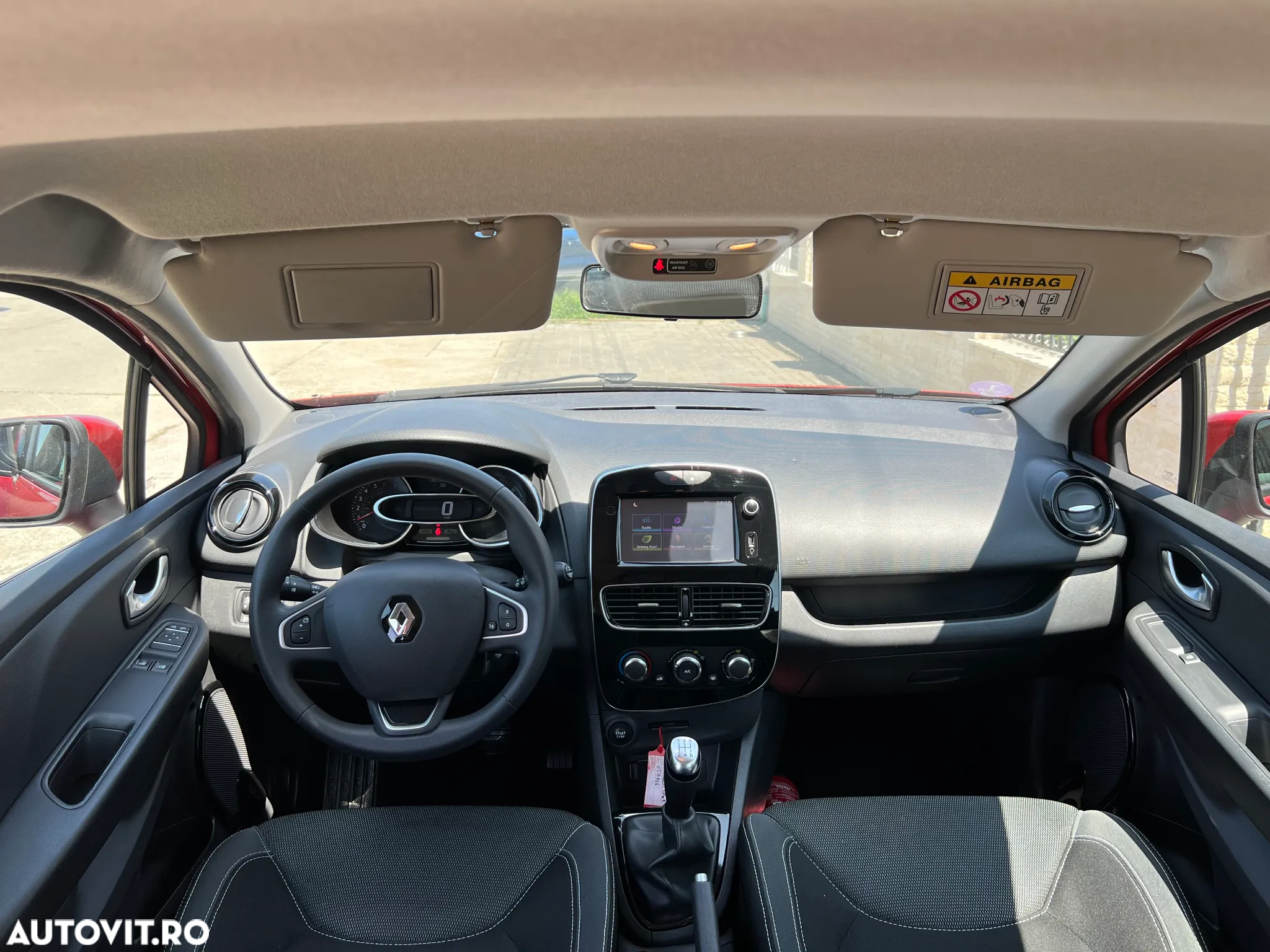 Renault Clio Grandtour (Energy) TCe 90 Start & Stop LIMITED - 5