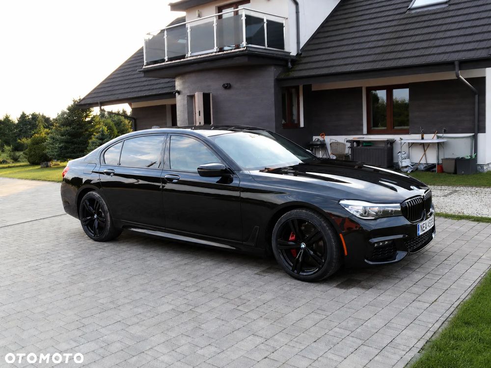 BMW Seria 7 740Li - 7