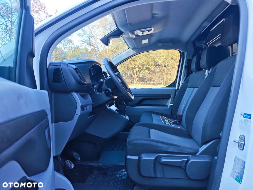 Opel VIVARO Long - 37