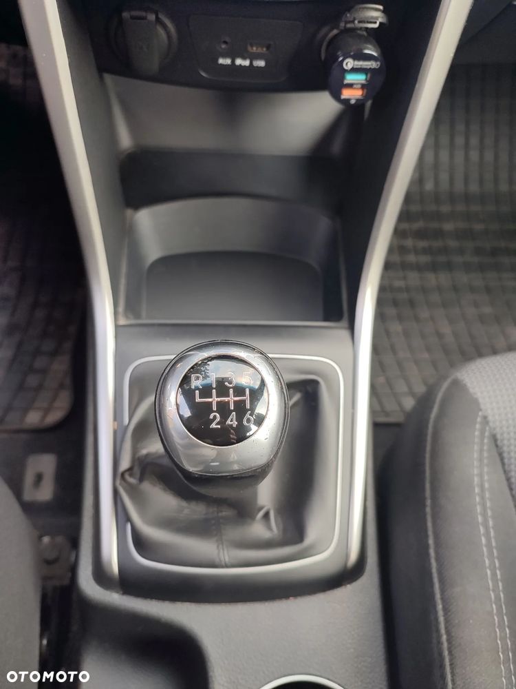 Hyundai i30 1.4 Comfort - 28